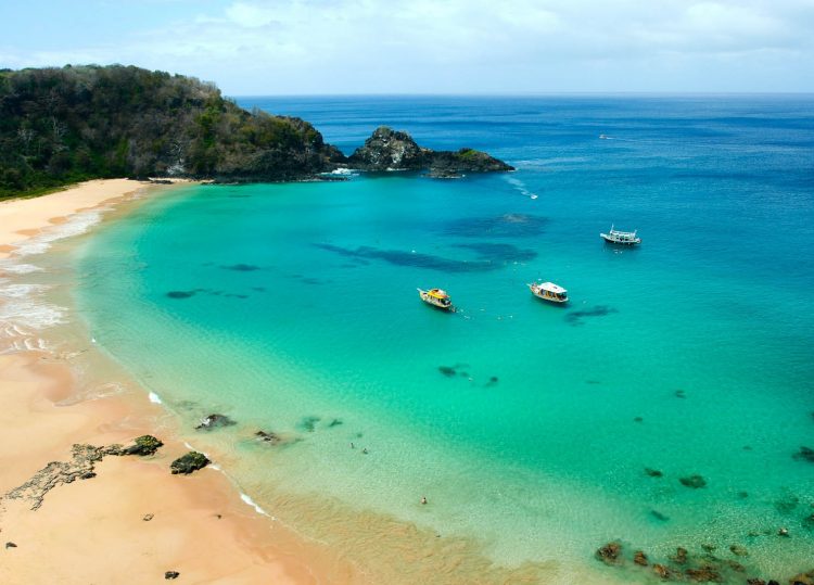 Baía do Sancho - Praias mais bonitas do mundo