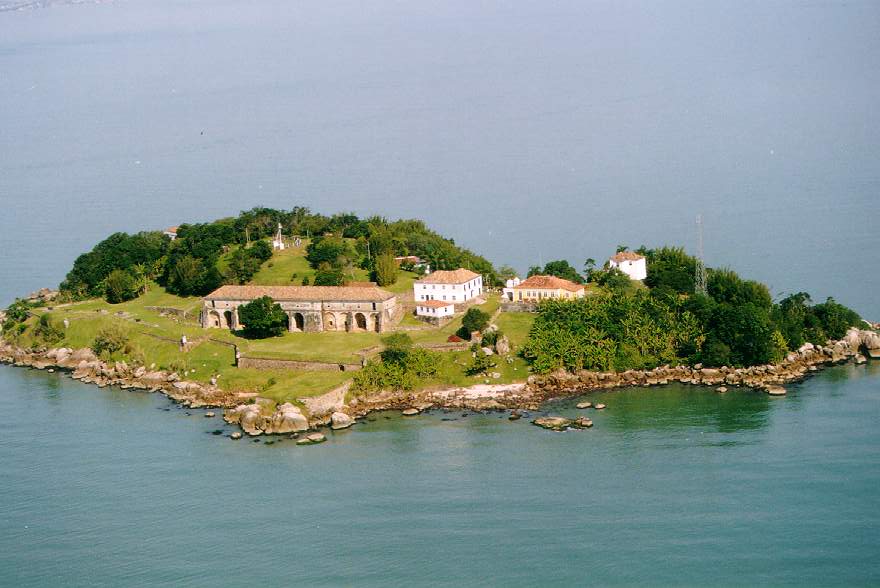 Locais históricos de Florianópolis - Fortaleza Santa Cruz de Anhatomirim - ©USFC