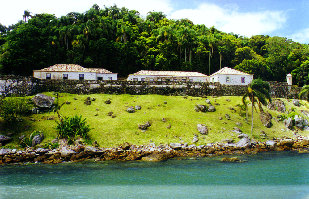 Locais históricos em Florianópolis - Fortaleza de Santo Antonio de Ratones  - ©USFC