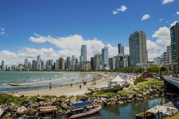 Praia Central de Balneário Camboriú - Santa Catarina