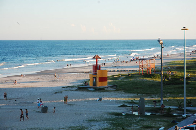 O Balneário de Ipanema é um dos locais mais urbanizados do litoral paranaense. 