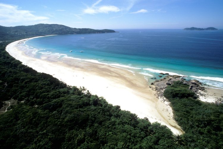 Praia-de-Lopes-Mendes.-Foto-Site-Blueman