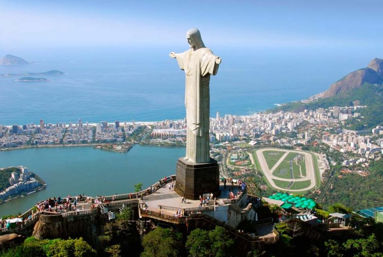 Cristo-Redentor-e-cidade-do-Rio-de-Janeiro