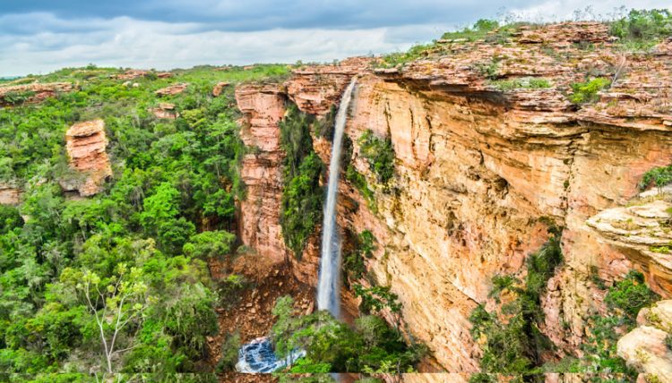 galeria-chapada-diamantina-cachoeira-credito-thinkstock-492148886