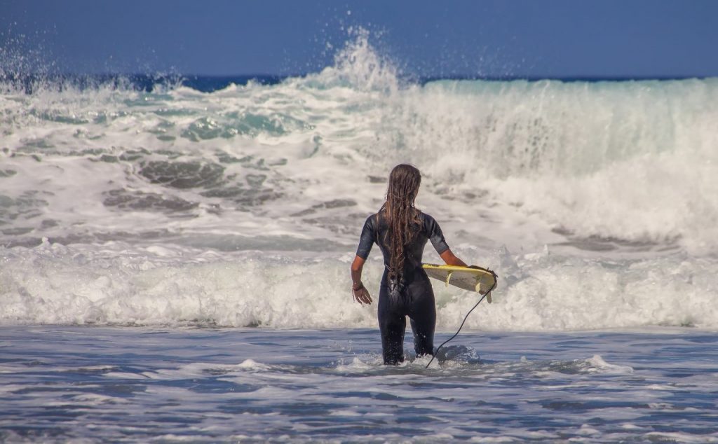 Guaeca - Prática de surf - ©Pixabay