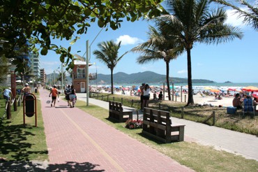 Praia de Itapema Praia de Itapema