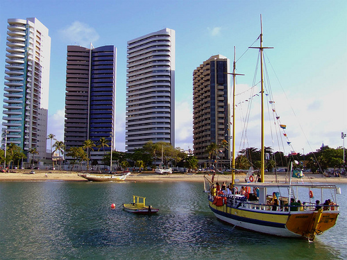 Barcos na Praia Meireles