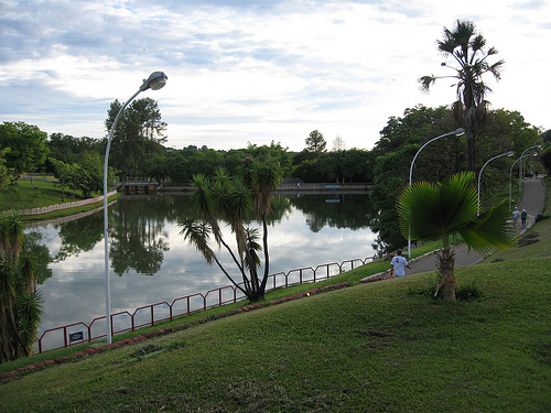 Lago em Caldas Novas