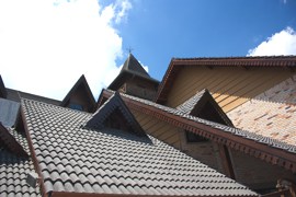 Telhado pontiagudos das casas em Gramado Telhado pontiagudos das casas em Gramado