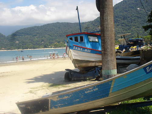 Barcos na Praia do Lazaro