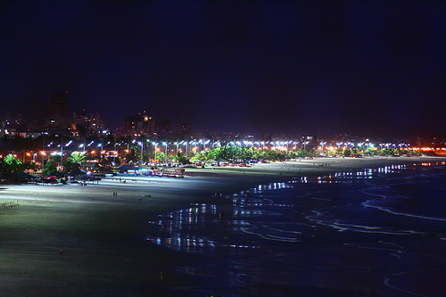 Noite na Praia da Enseada