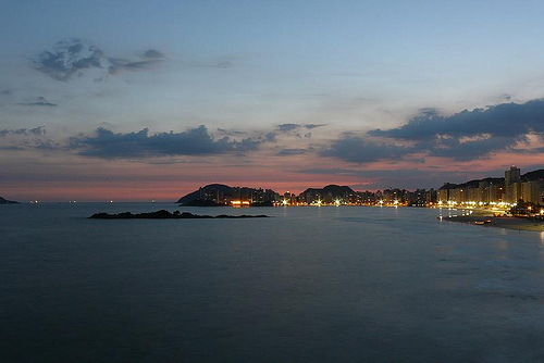 Noite na Praia de Pitangueiras