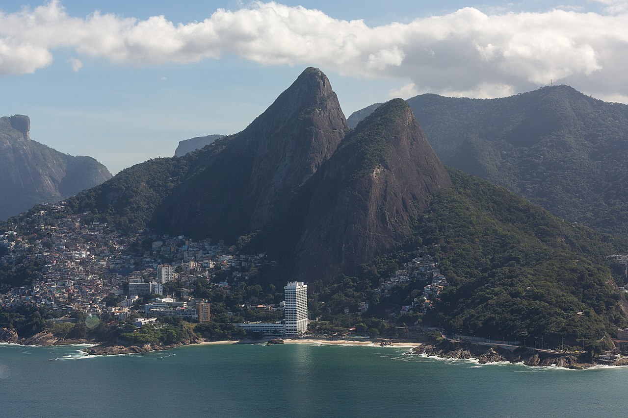 Morro Dois Irmãos vista panorâmica do Rio de Janeiro! Morro Dois Irmãos vista panorâmica do Rio de Janeiro!