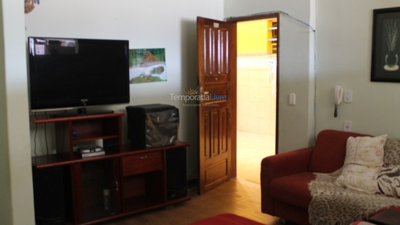 Apartamento para aluguel de temporada em Marataízes (Centro)