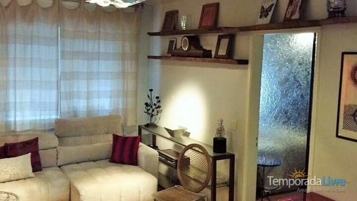 Apartamento Para Alugar Em Porto Alegre Para Temporada Santana Apto Amplo Moderno E Confortavel Proximo Hospital De Clinicas 20019 Temporada Livre