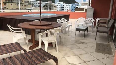 Apartamento para alugar em Bombinhas - Praia de Bombinhas