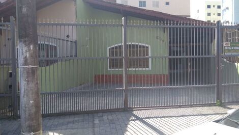 Casa para alugar em Praia Grande - Caiçara