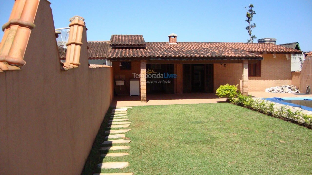 Casa para aluguel de temporada em Bertioga (Boraceia)