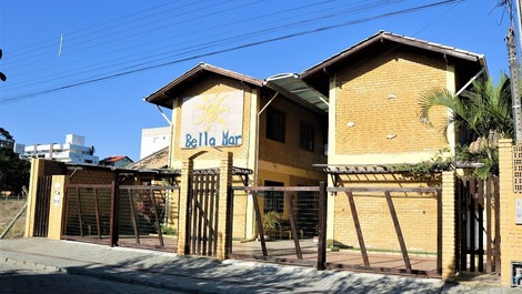 Apartamento para alugar em Bombinhas - Praia de Bombas