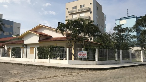 Alquiler Vacaciones Em Governador Celso Ramos Temporadalivre