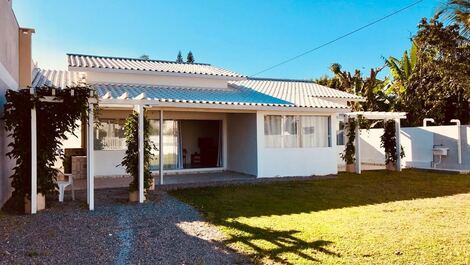 Aluguel De Temporada Em Praia Da Daniela Florianopolis