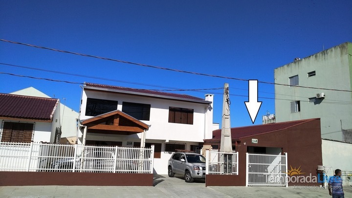 House For Rent In Pontal Do Parana For Vacation Praia