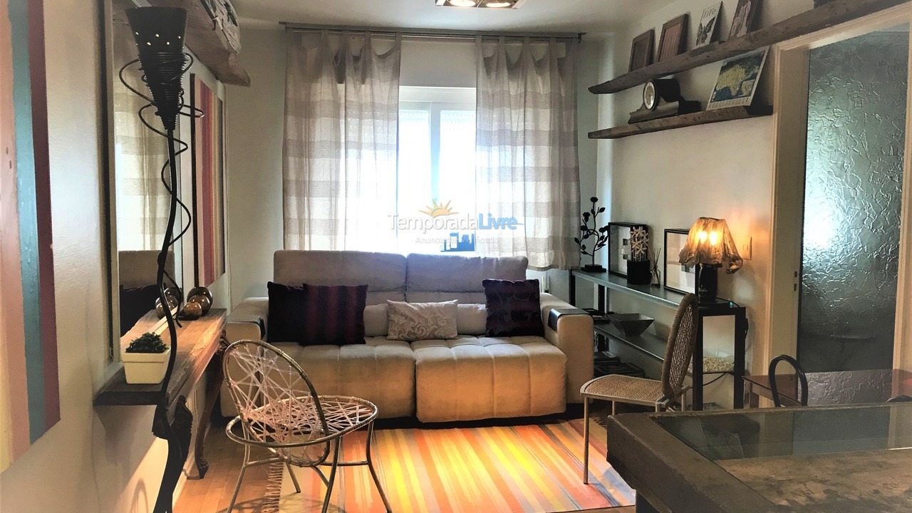 Apartamento para aluguel de temporada em Porto Alegre (Santana)