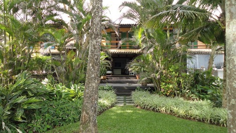 Casa para alugar em São Sebastião - Camburi