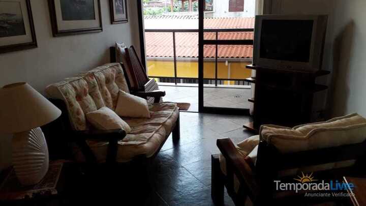 Apartamento Para Alugar Em Ubatuba Para Temporada Itagua Apartamento Mobiliado A 100 Metros Da Praia 62454 Temporada Livre