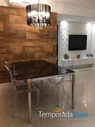 Apartamento Para Alugar Em Guaruja Para Temporada Pitangueiras Apto 1 Dormitorio Ed Monte Ar Cond Total 62776 Temporada Livre