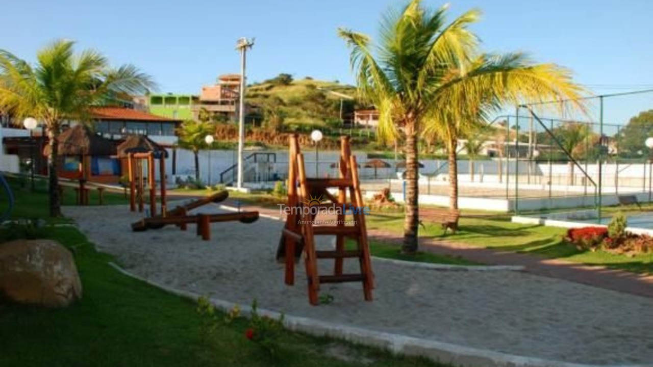 Apartamento para aluguel de temporada em Cabo Frio (Praia das Palmeiras)