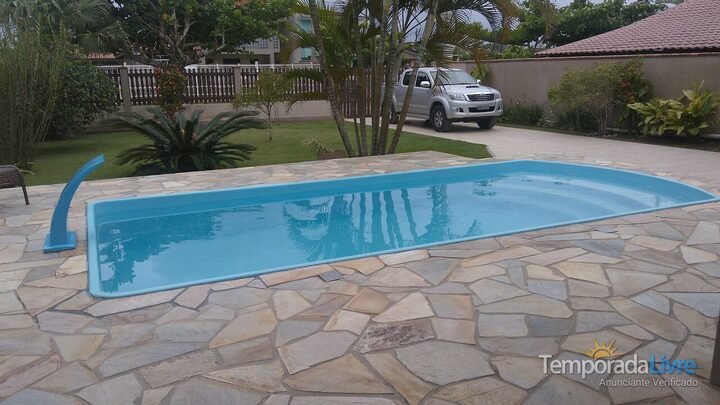 Casa Para Alugar Em Guaratuba Para Temporada Coroados Casa De Praia Da Magali De Aluguel Para Temporada 60952 Temporada Livre