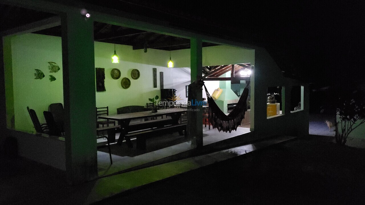 Chácara / sítio para aluguel de temporada em Ubatuba (Praia Dura)
