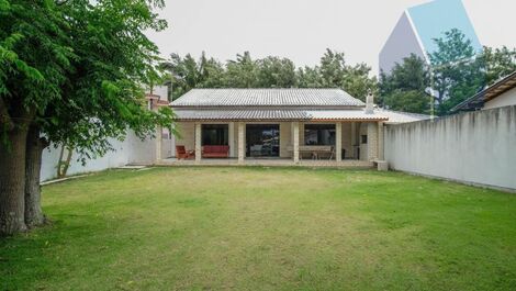House for rent in Florianópolis - Cachoeira do Bom Jesus