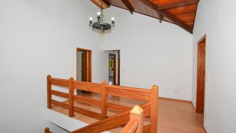 Casa Aldeota - Aconchegante e espaçosa casa em Monte Verde
