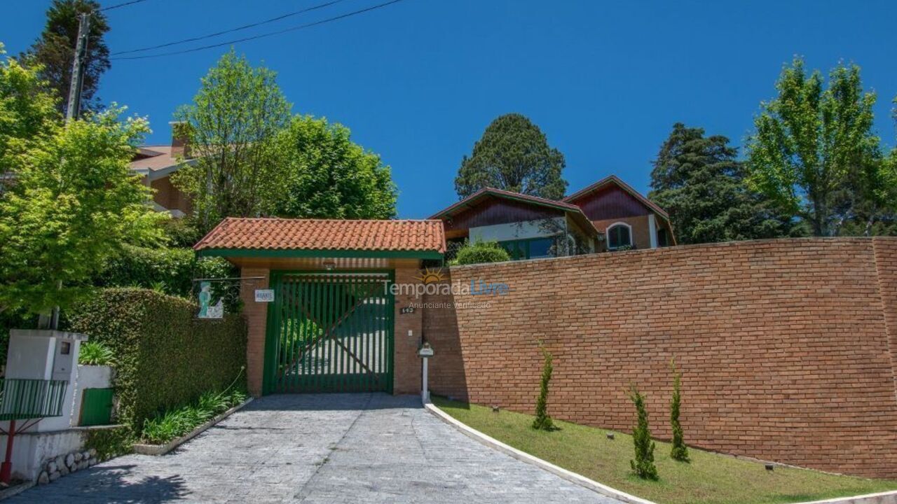 🏠 Casa para alugar em Campos do Jordão para temporada ...