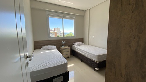Apartamento Beira mar - 2 dormitórios.