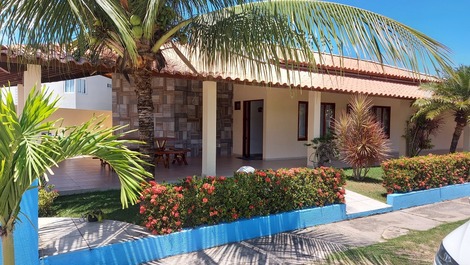 Casa para alugar em Barra de São Miguel - Arquipélago do Sol