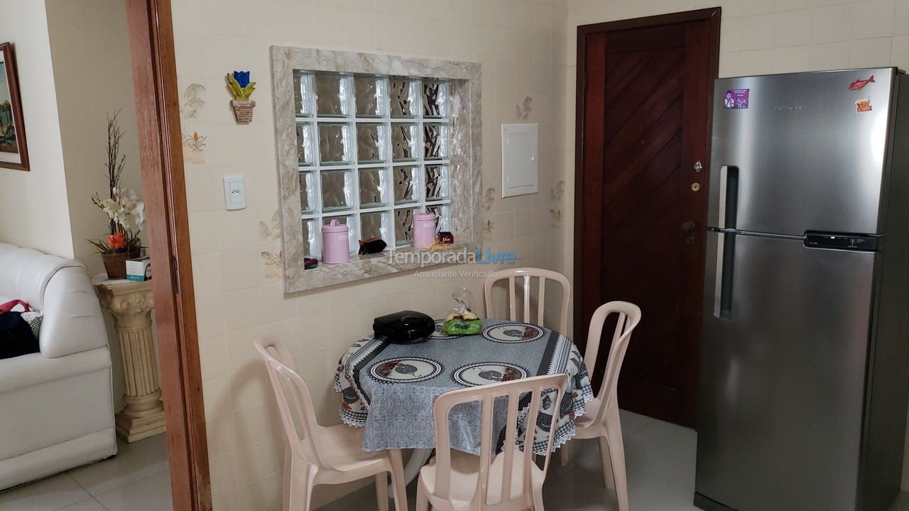 Apartamento para aluguel de temporada em Cabo Frio (Algodoal)
